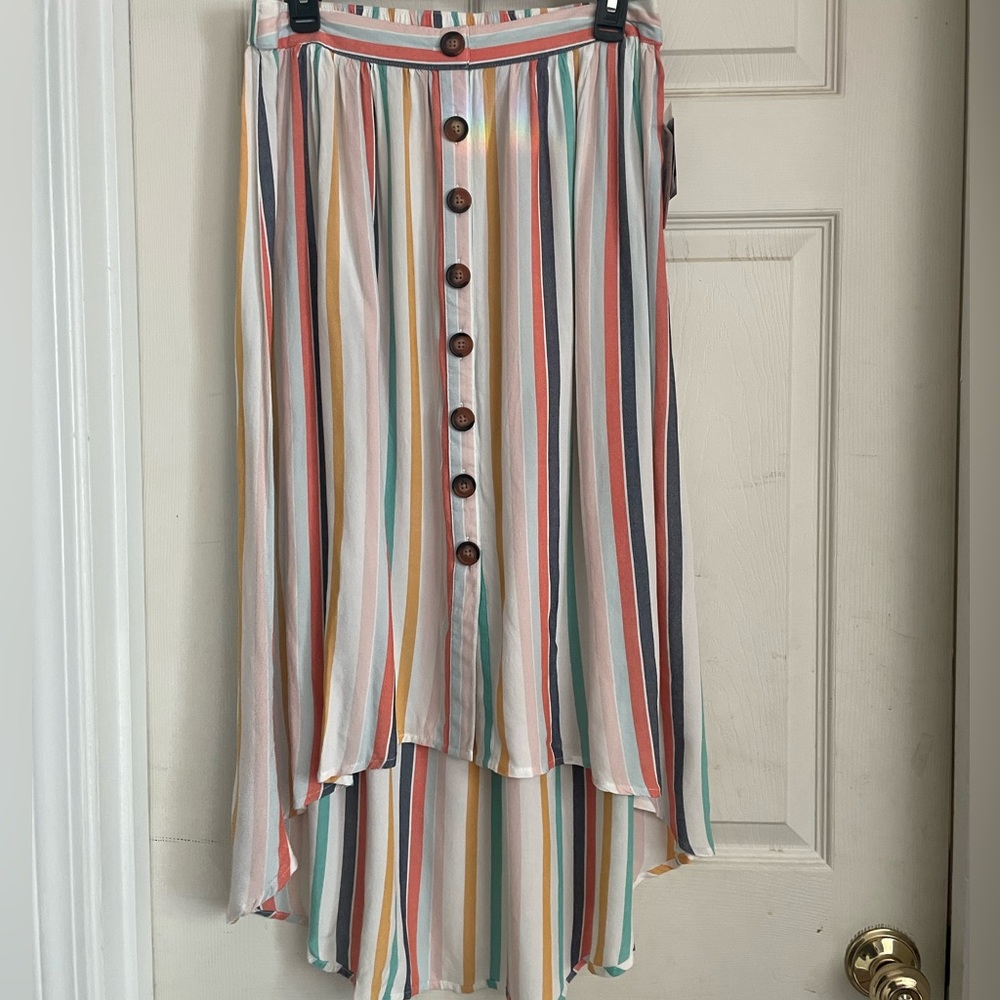 BRAND NEW woman’s skirt
